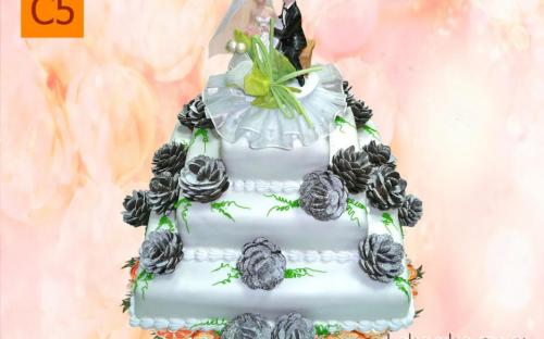 Свадебный торт на заказ, кондитерский цех Лакомка, Рязань