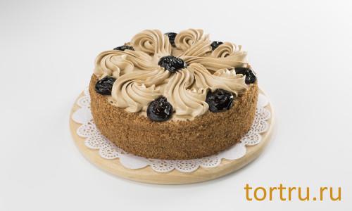 Торт "Бисквитно-кремовый с черносливом", Арт-Торт, Москва