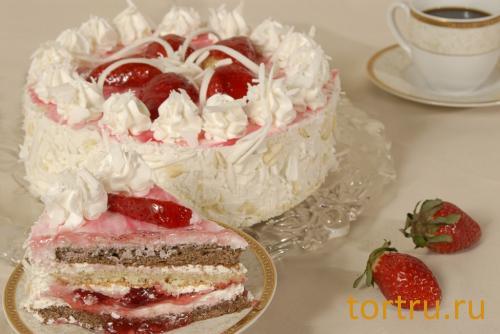 Торт "Клубника со сливками", На блюдечке, Зеленоград