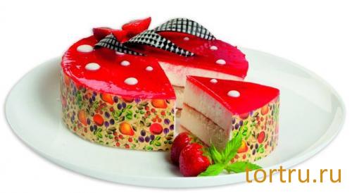 Торт "Йогуртово-клубничный мусс", комбинат Добрынинский, Москва