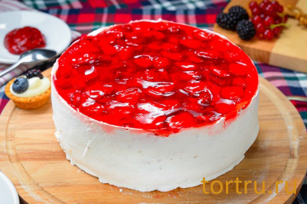 Торт "Клубничный поцелуй", кондитерская Ваниль