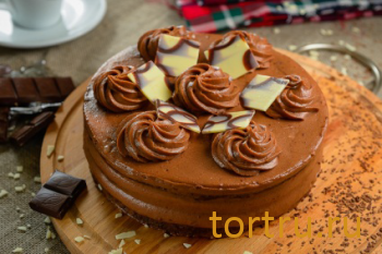Торт "Три шоколада", кондитерская Ваниль